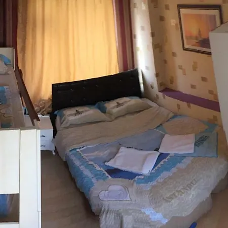 Hostel Castle