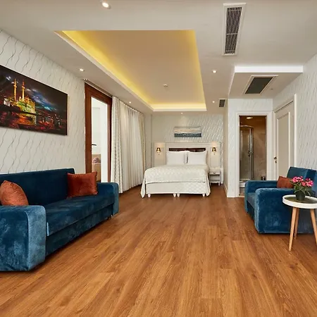 Hotel Albinas Old 4*