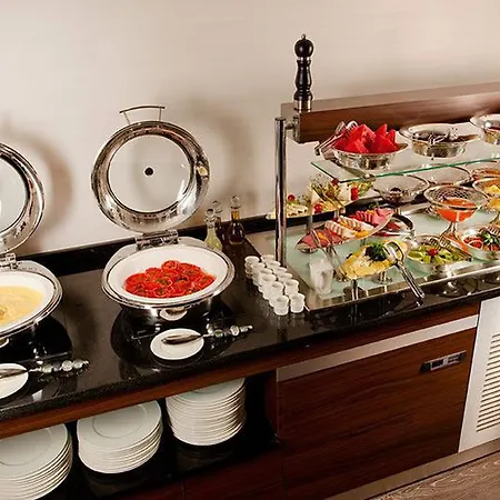 La Hotel 4*