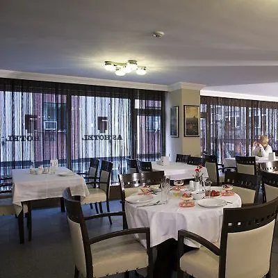 şirin Otel 3*