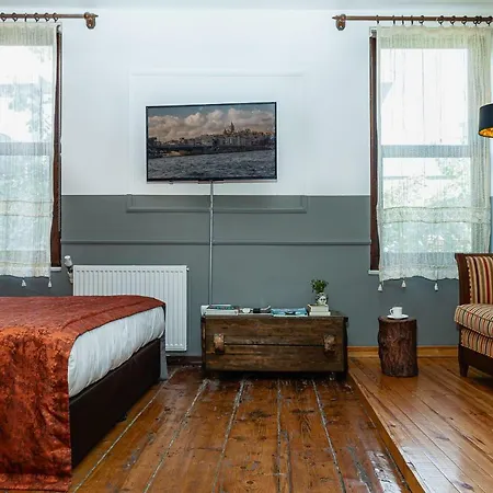 Aparthotel Historic Galata 3*
