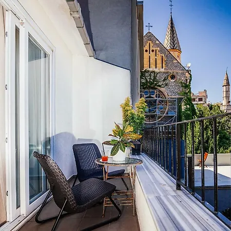 Historic Galata Aparthotel 3*