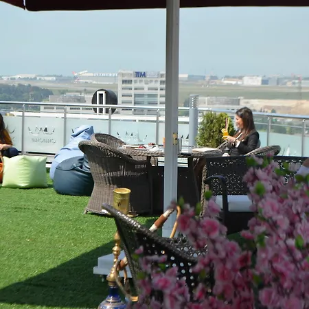 Midmar Deluxe Hotel
