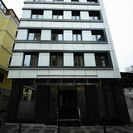 Pandora Hotel