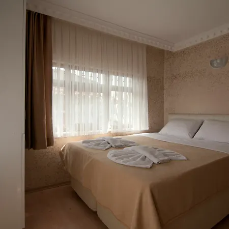 Budget Hotell 5*