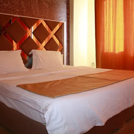 Hotel Terra 3*