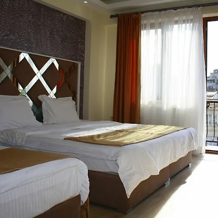 Terra Hotel 3*