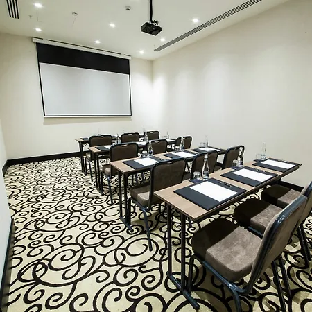 Inside Sisli Otel 4*