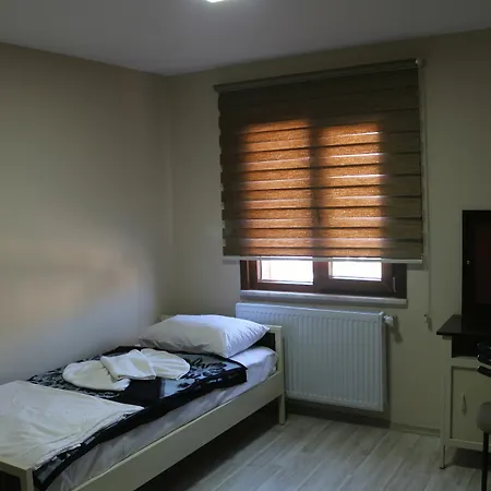 Beyoglu Huzur Hotel 3*