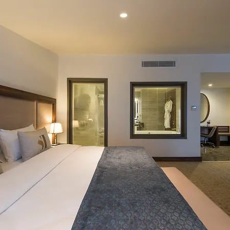 فندق Inside Sisli 4*