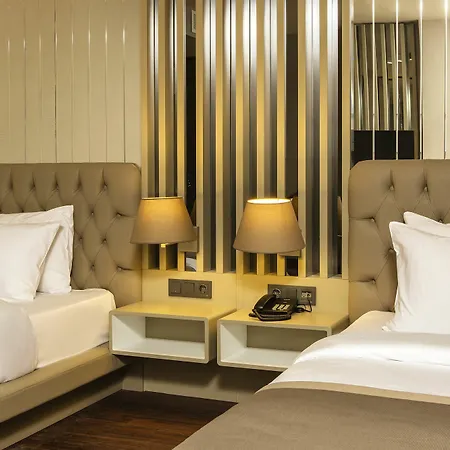 Hotel The