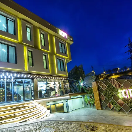 The Hotel 3*