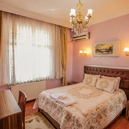 Aparthotel Salimbey 3*