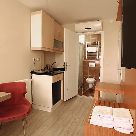 Aparthotel Pera Sultan 2*