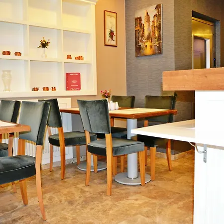 Hotel Montena (adults Only) 3*