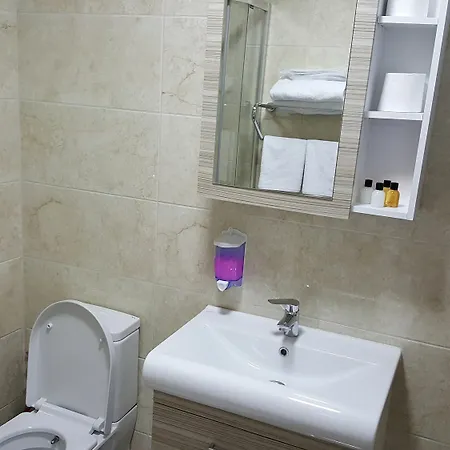 Skyport 3*