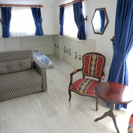 Aparthotel Istanberry - Berry Life
