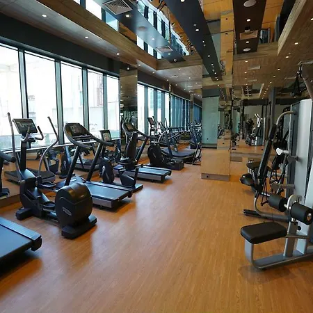 Hawthorn By Wyndham Airport 5*