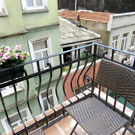 Istanberry - Berry Life Aparthotel