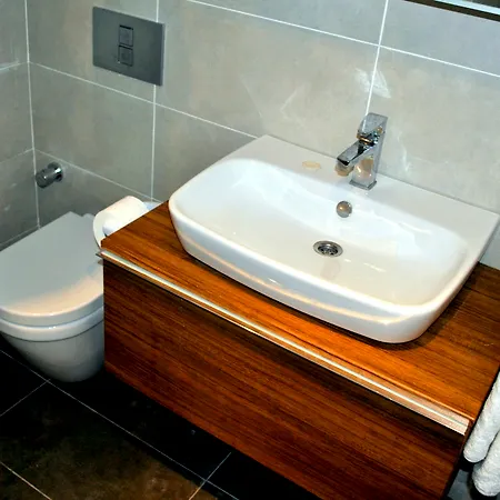 Aparthotel Eastncool 3*