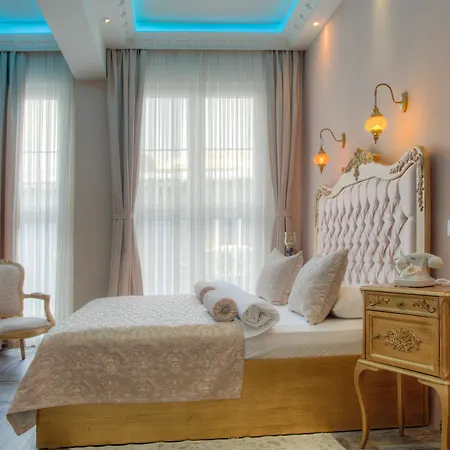 Artdeco Otel 3*