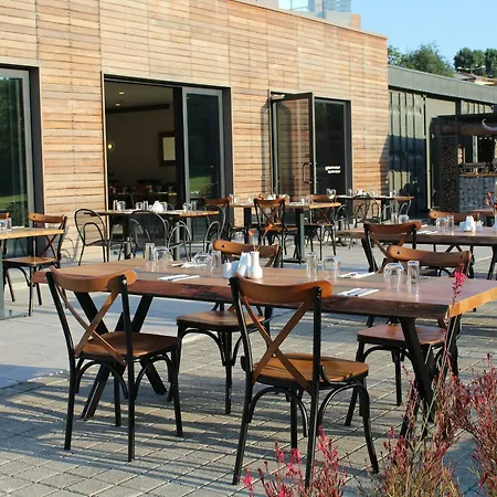 Park By Radisson Airport Odayeri 4*