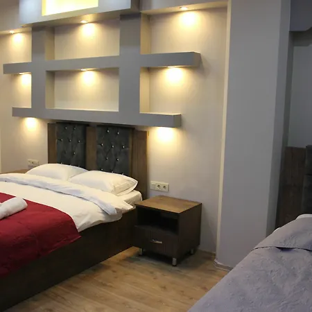 Hotell Rays Bakirkoey Center 3*