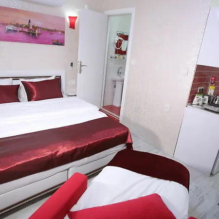 Taksim Brand Aparthotel 5*