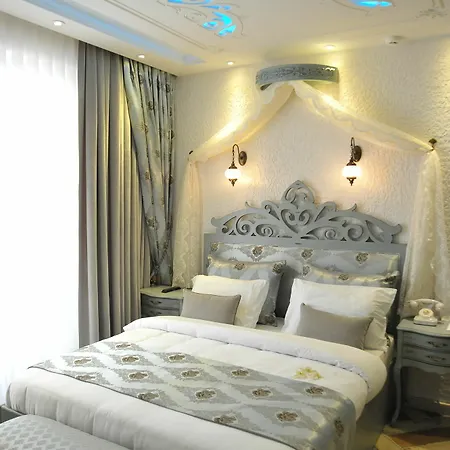Ayna Otel 4*