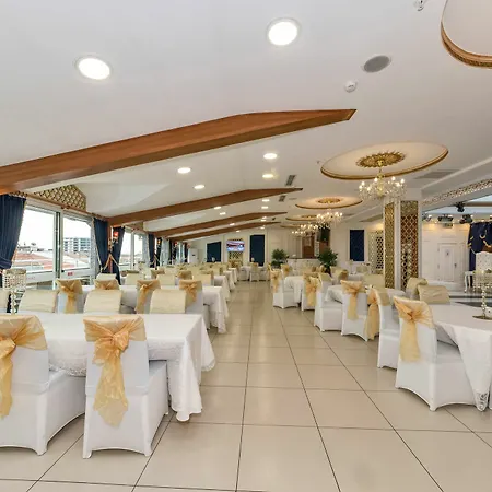 Hotel Marnas