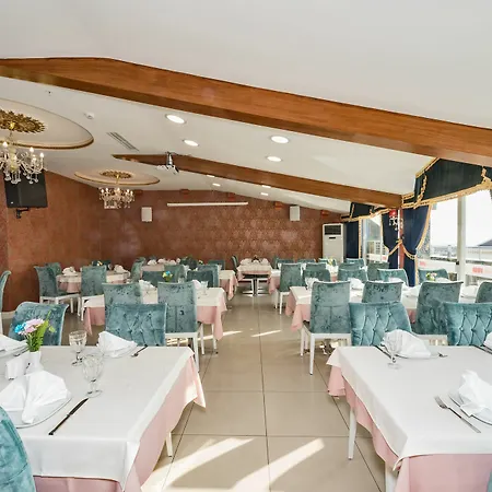 Hotel Marnas