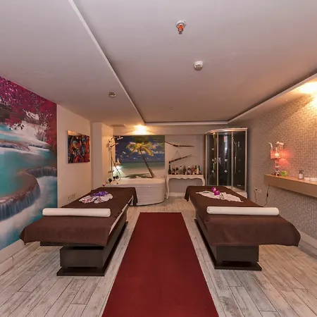 Marnas Hotel 4*