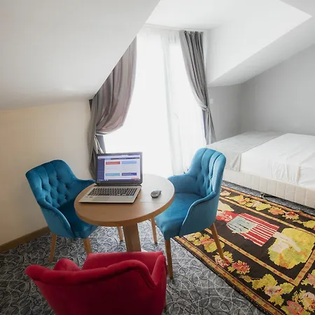 Royal Inci Hotel 3*