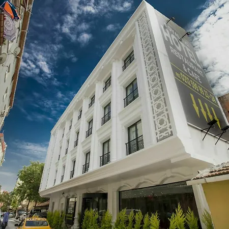 Hotel Royal Inci 3*