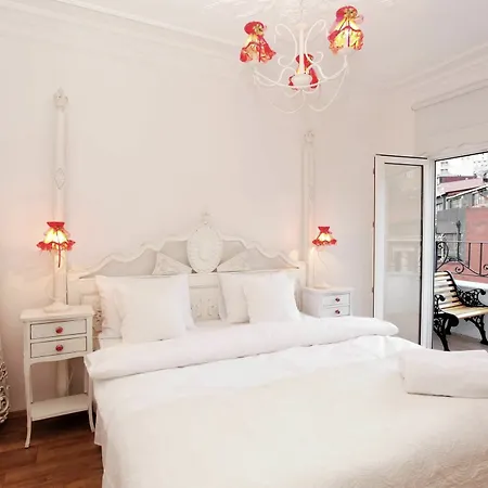The White Swan Beyoglu Aparthotel Istanbul