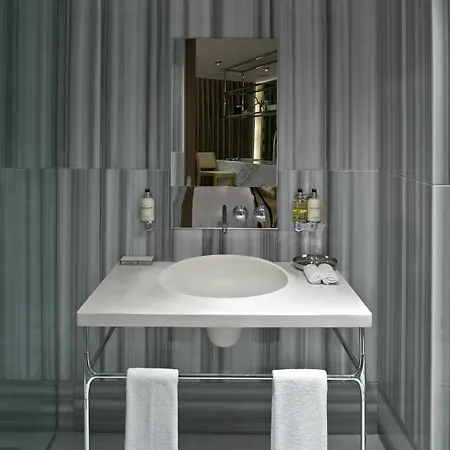 Hotell Witt 5*
