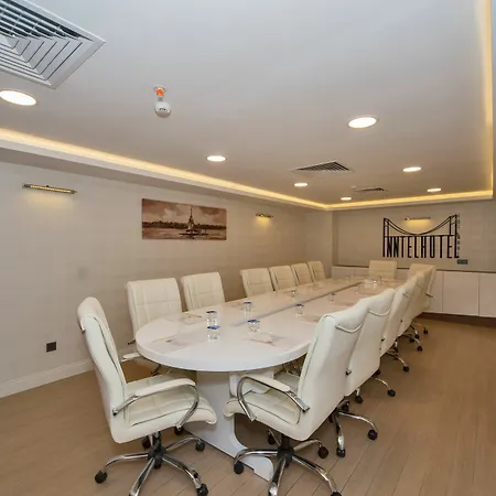 Отель Inntel 4*