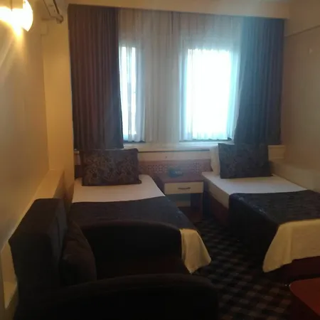 Hotel City Hotel 3*