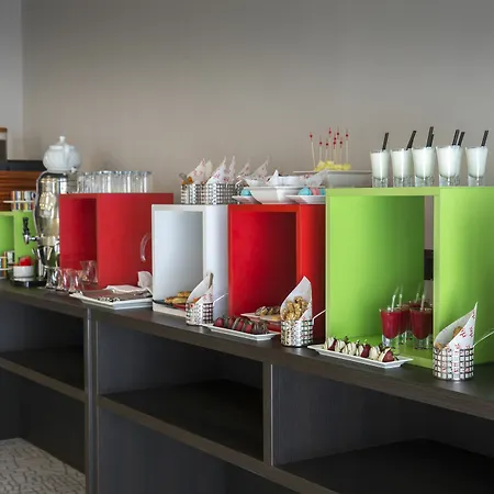 Park By Radisson Ataturk Airport 5* Istanbul