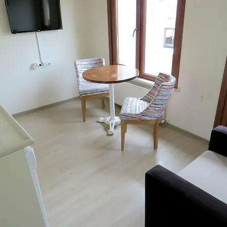 Istanberry - Sunshine Apartment
