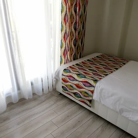 Istanberry - Sunshine Apartment