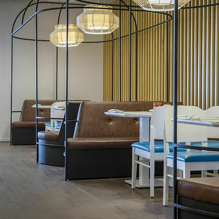 Park By Radisson Ataturk Airport