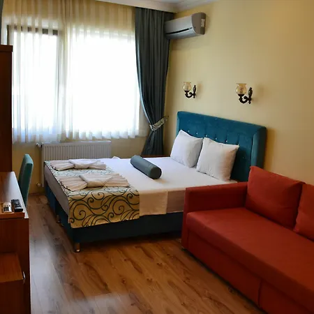 Riverland & Hotel 3*