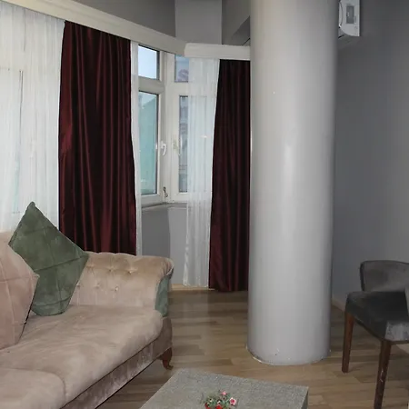 Grand Hope Apartment *