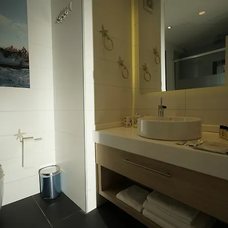 Riva's Moda Hotel 3*
