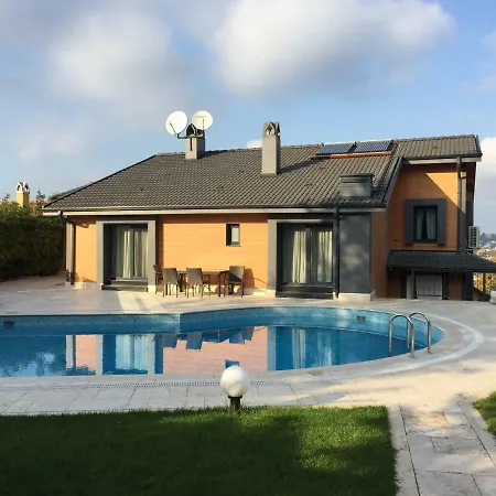 Villa 7br Zekeriyakoy Private
