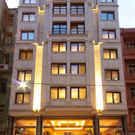 Hotel Lamartine 4*
