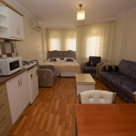 Desina Deluxe Hotel *