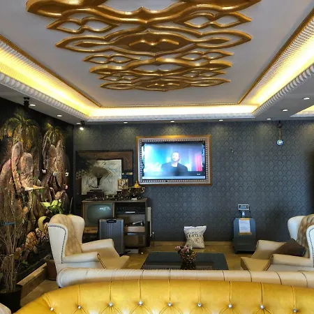Hotel The Port 3*