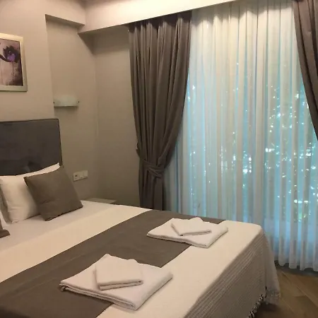 Hotell Bella 3 *